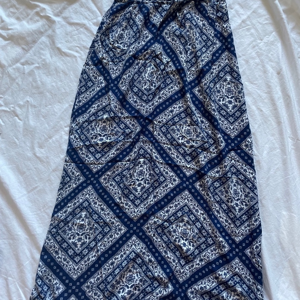 Blue and White Floral Print midi skirt